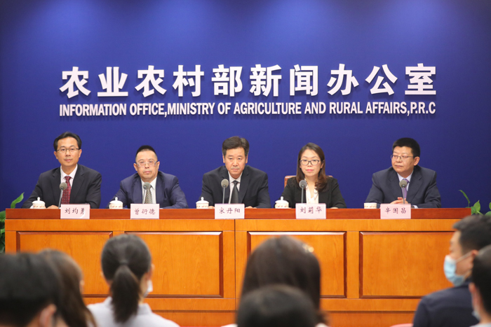 农业农村部提醒广大养猪场户：高利润阶段已经结束了，不要再赌市场