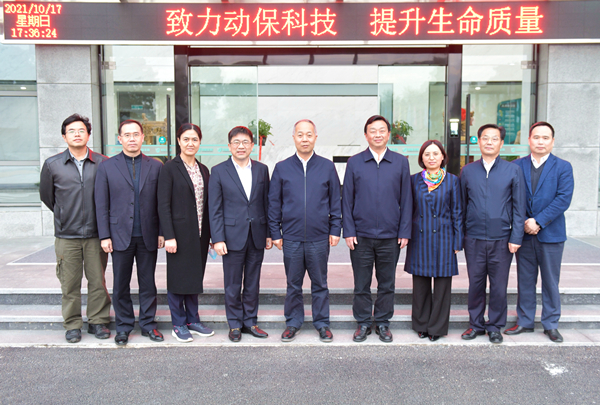 农业农村部副部长马有祥一行到回盛生物调研