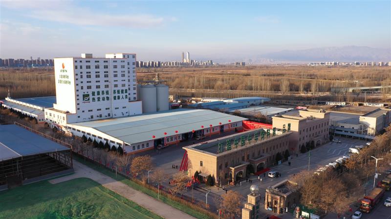 大北农正迈向饲料竞争力全球第一，宁夏大北农68万吨反刍饲料项目建成投产