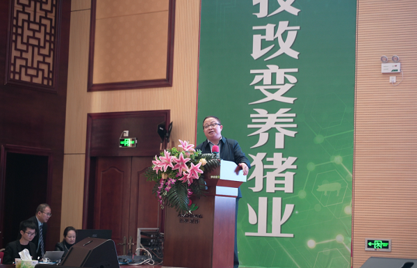 从ChatGPT爆火看智能养猪，养猪人会被取代吗？