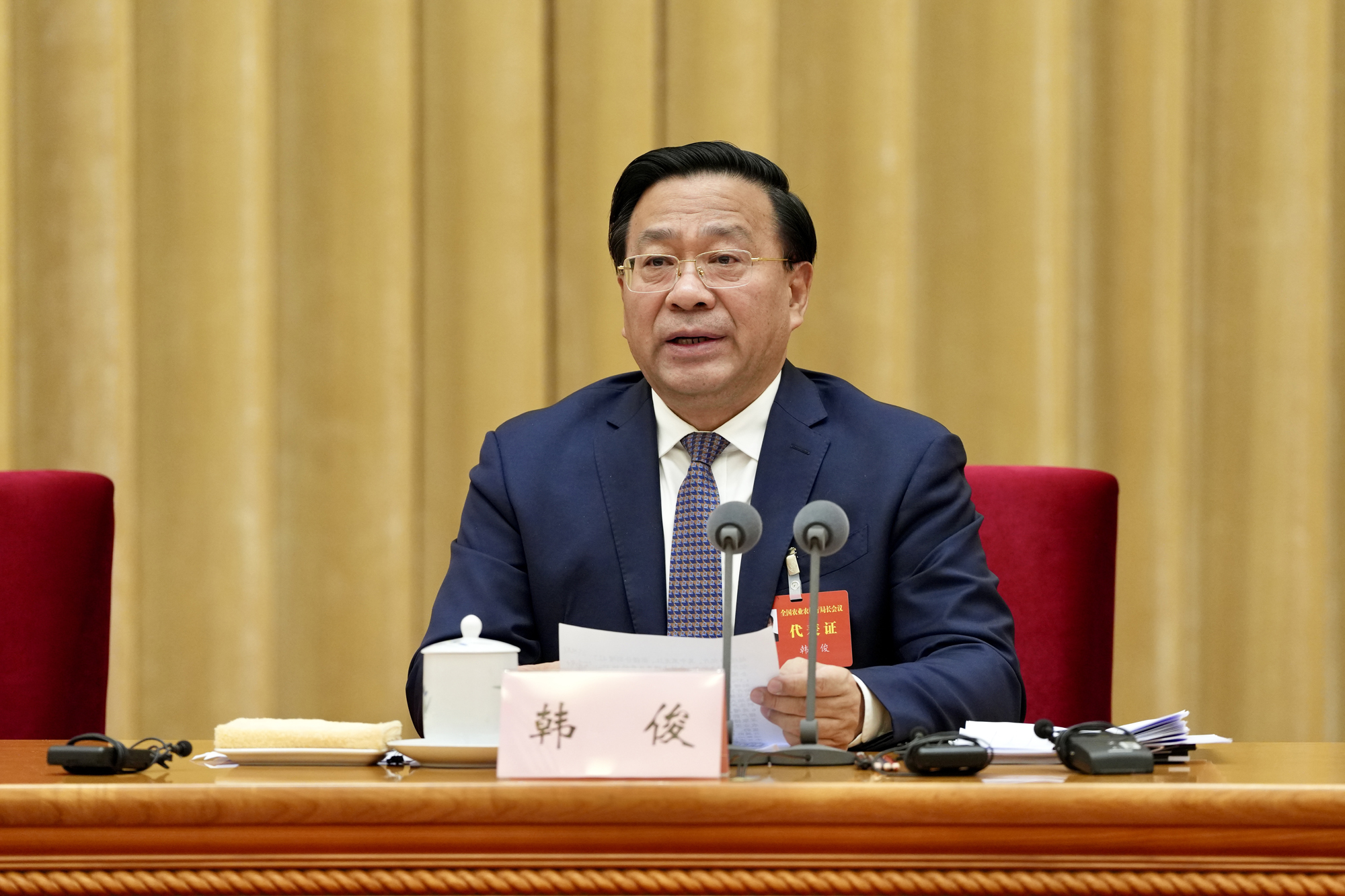 优化生猪产能调控机制，持续跟进肉牛奶牛产业纾困——全国农业农村厅局长会议在京召开