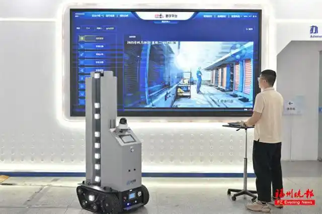 蛋鸡养殖健康巡检机器人——现代设施农业重大引领性推广技术之一